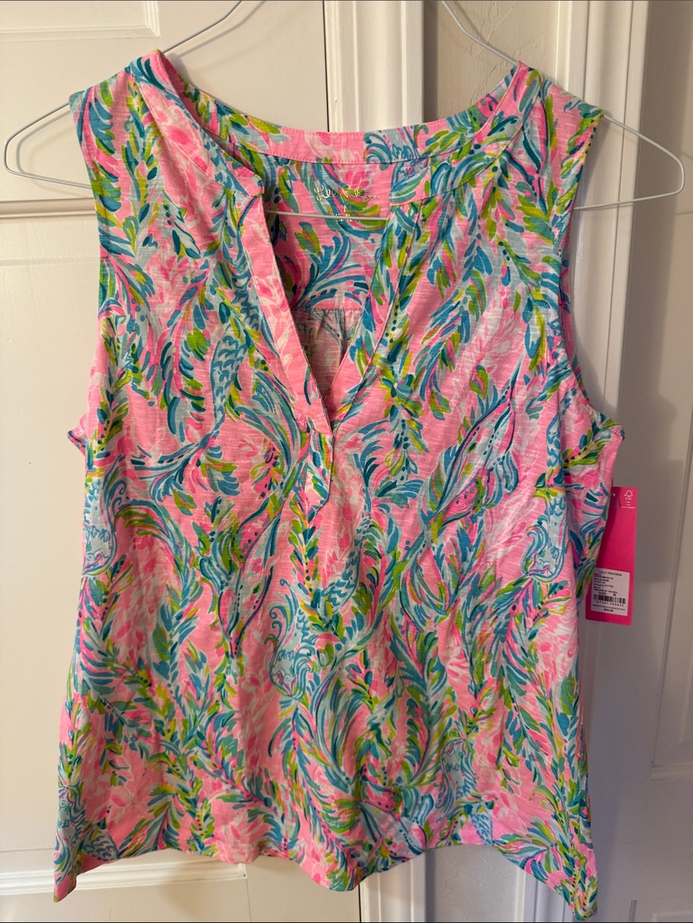 Lilly Pulitzer Pink Tropical Print V-Neck Sleeveless Top